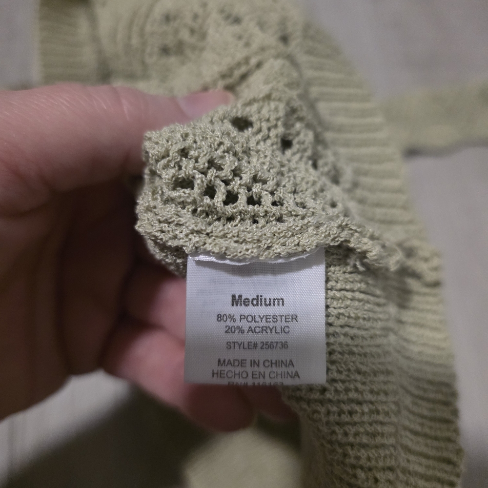 Poof Apparel Sage Green Crochet Tank Top Medium NWT - Picture 10 of 11